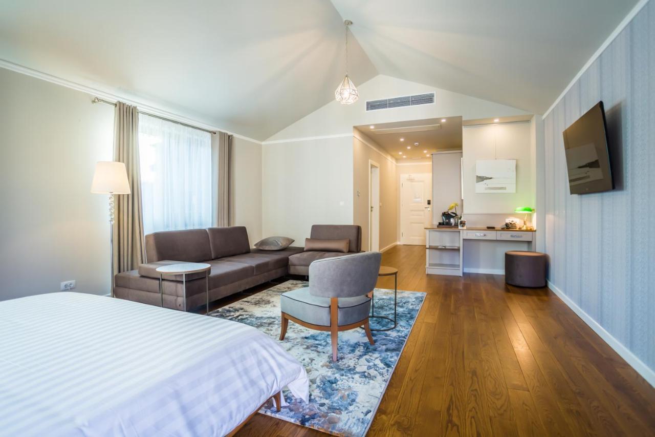 Hotel Residence Promenade 布尔加斯 外观 照片 Suite