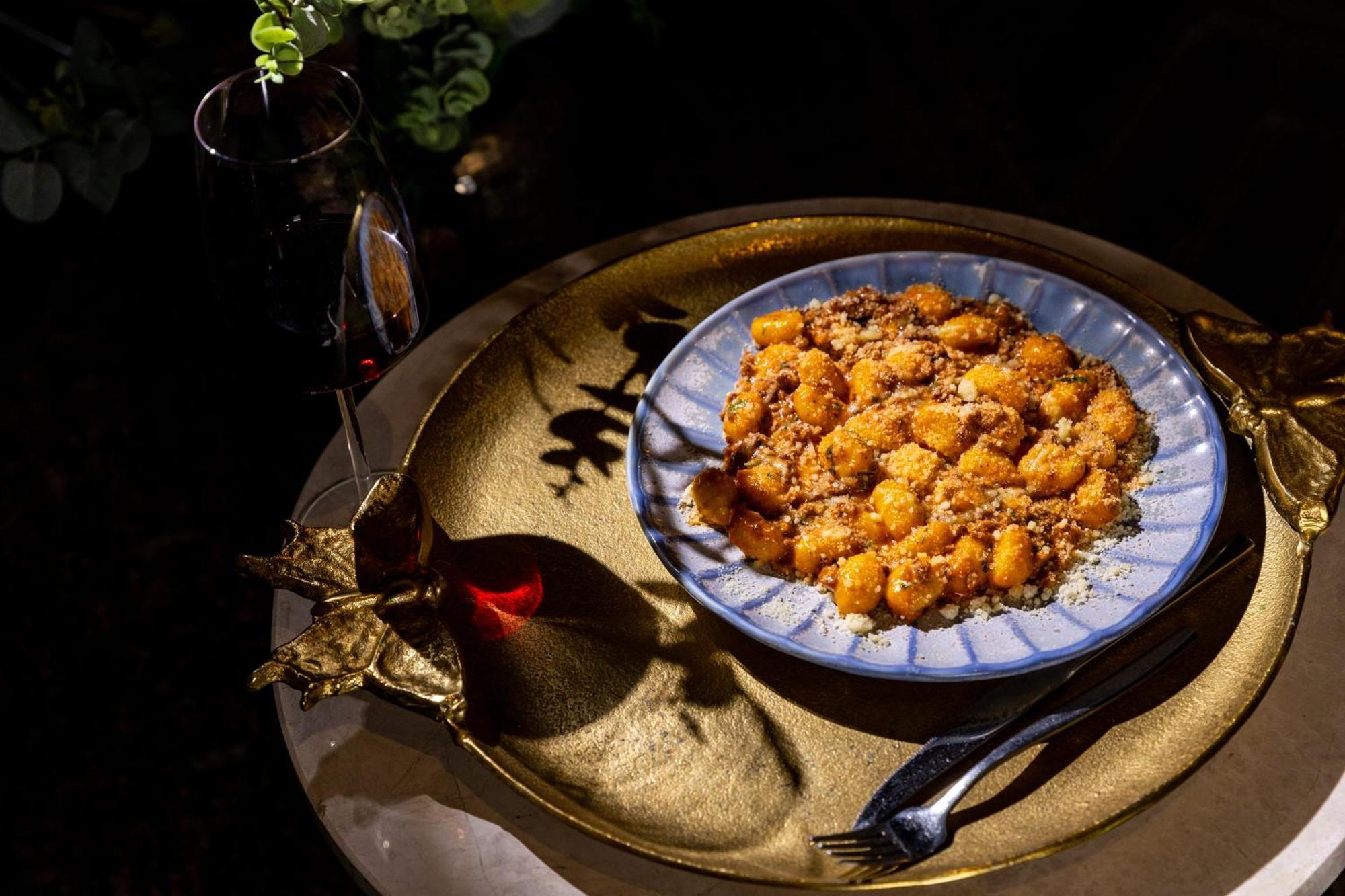 Hotel Residence Promenade 布尔加斯 外观 照片 A plate of gnocchi